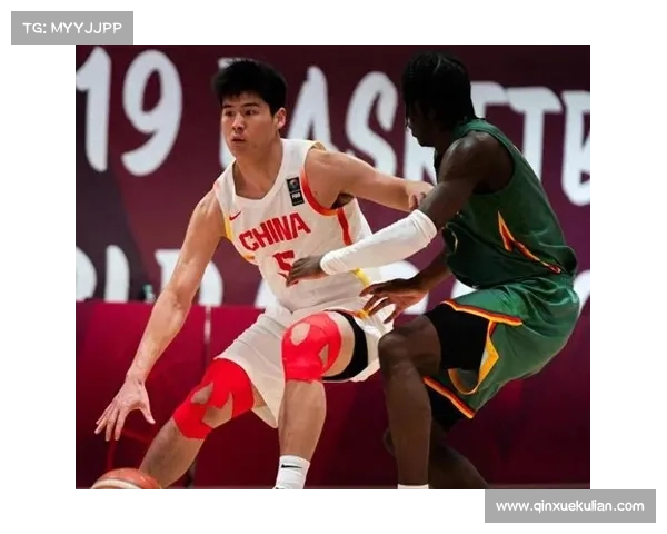 中国篮坛历史首次 U19国青阵容3名混血球员入选震惊球迷